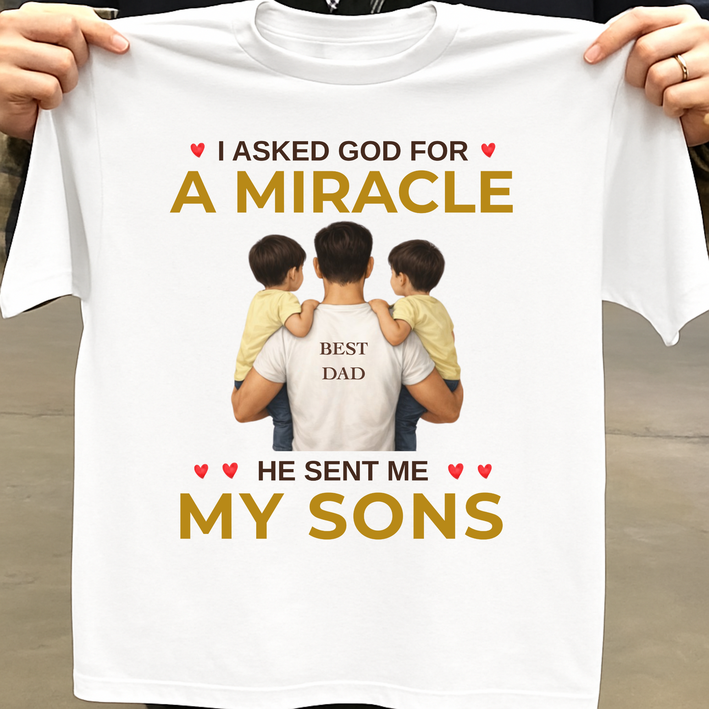 MIRACLE SONS (FATHER) CLASSIC T-SHIRT