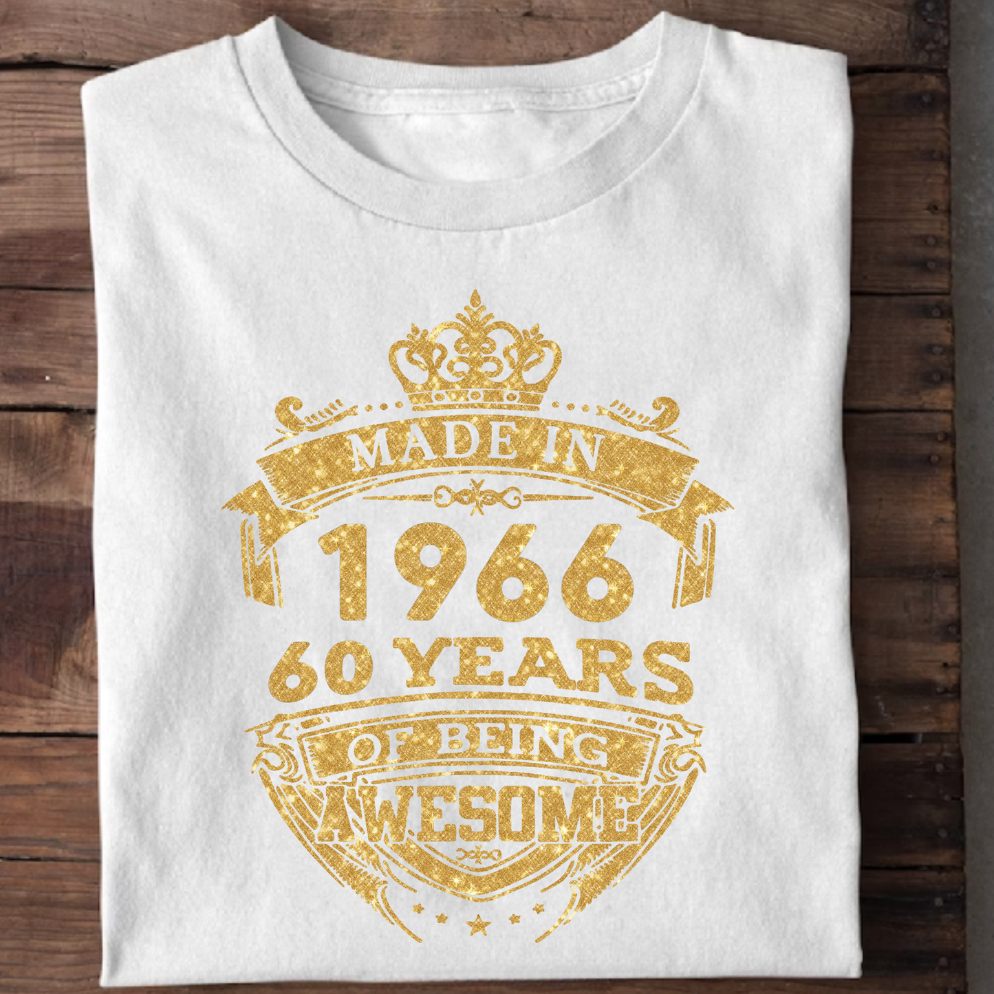 MADE IN 1966 60 YEARS OF BEING AWESOME PREMIUM CLASSIC T-SHIRT