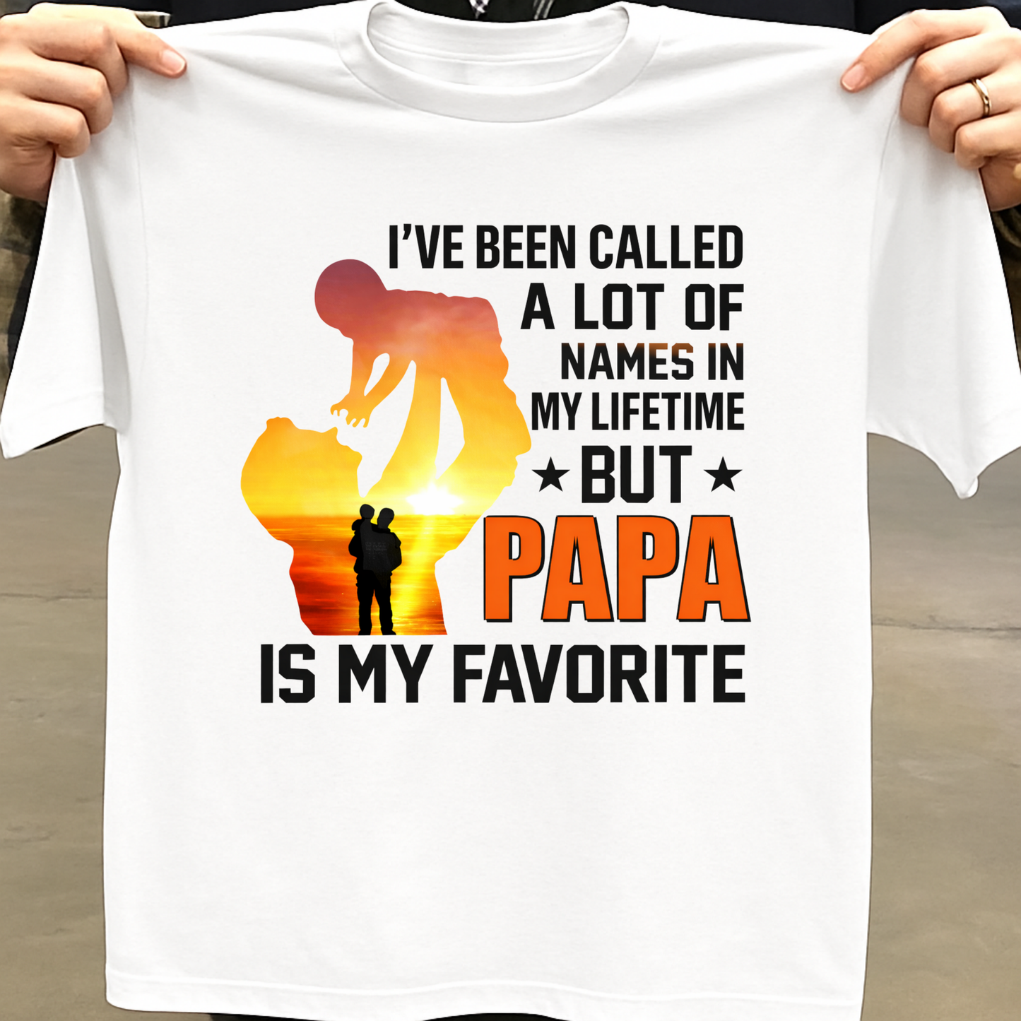 MY FAVORITE NAME IS PAPA (FATHER & SON) CLASSIC T-SHIRT