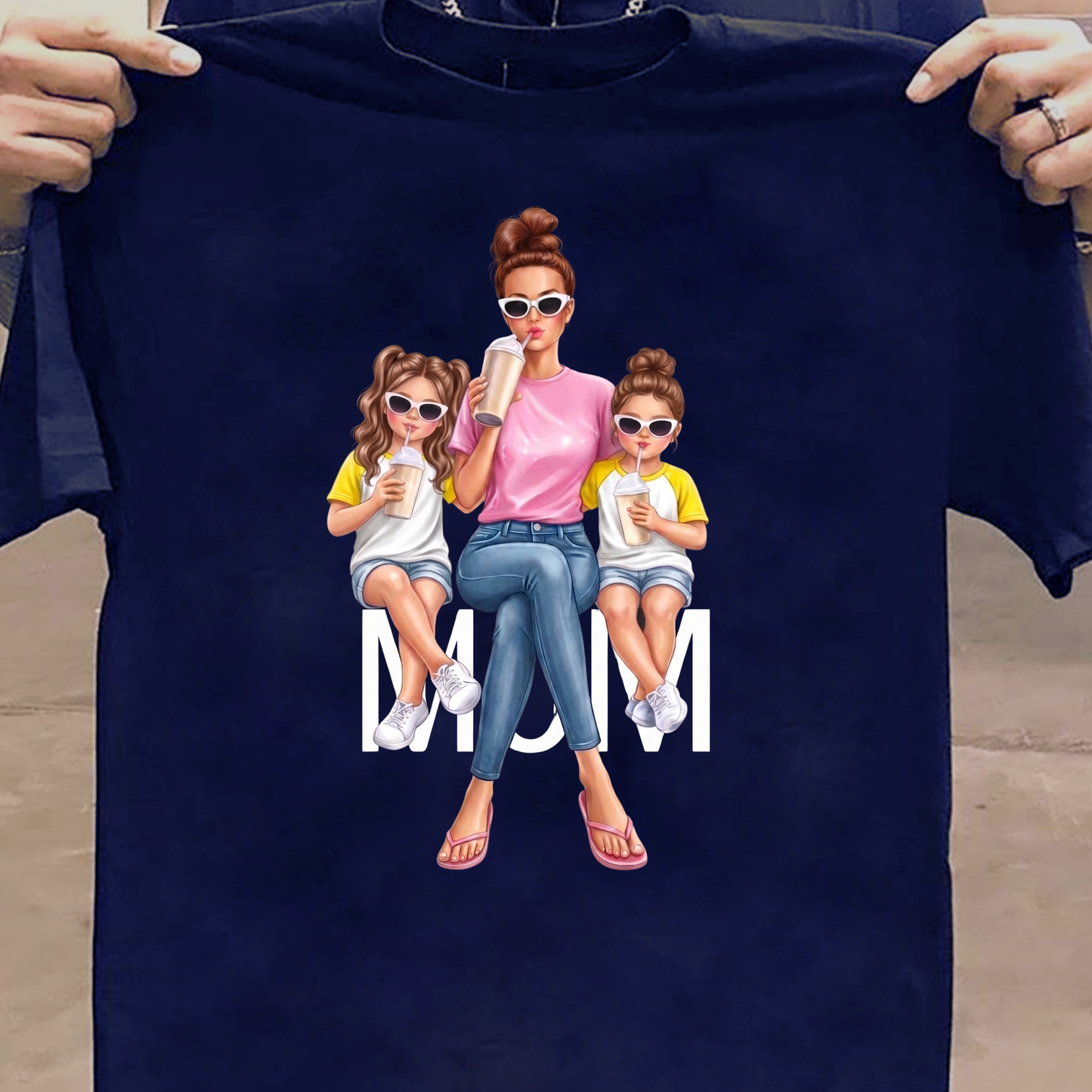 MOM WITH TWO DAUGHTERS CLASSIC T-SHIRT